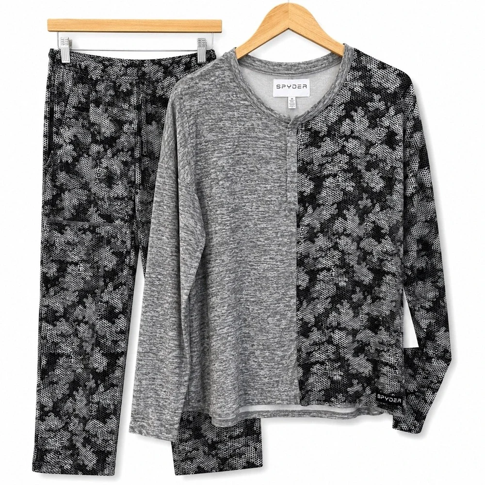 Spyder Womens 2 Piece Lounge Set Gray Black Honeycomb Camo Henley Joggers M NEW